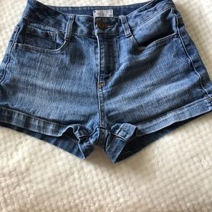 SO jean shorts